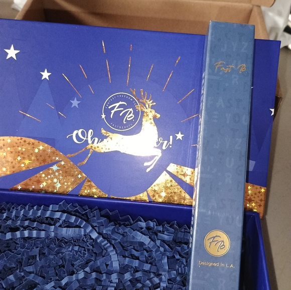 Fast B Eyeliner - Picture 2 of 3